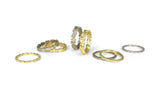 Line of Leaves Band - 3mm in White Gold