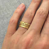 Wreath Ring in Yellow Gold