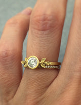 White Diamond Oak Ring