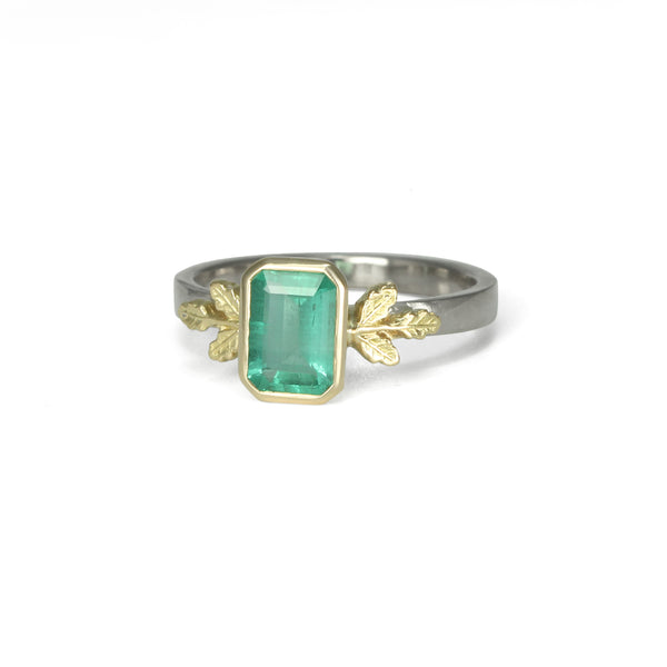 Emerald Oak Ring