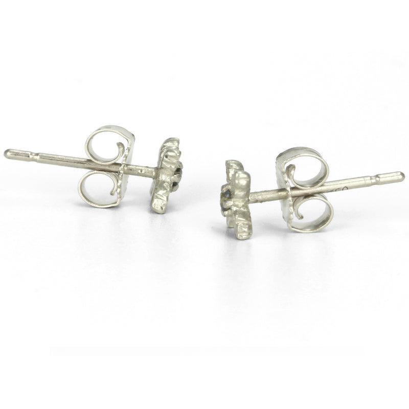 Quatrefoil Sapphire Earrings in White Gold